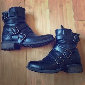 UGG Women’s Black Leather Combat Boot. Size 6